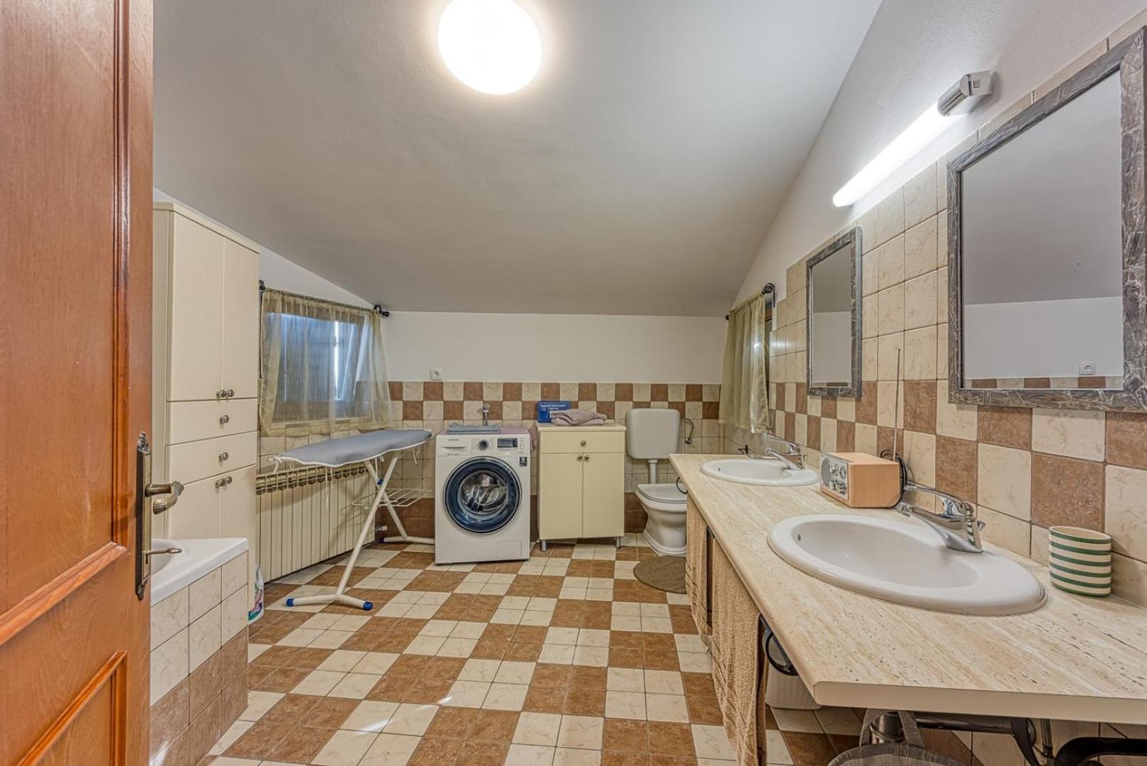 Villa Casa Gustinka Heki Esterno foto